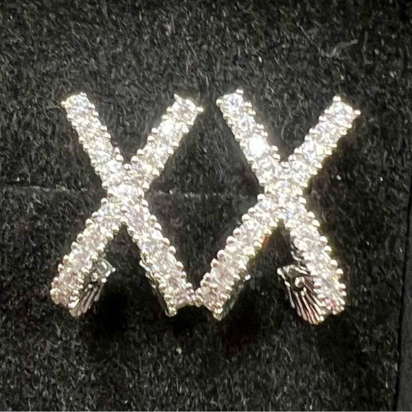 NIB Stamped 925 Sterling Silver & Zircon Criss Cross Letter X Drop Earrings - Picture 9 of 14